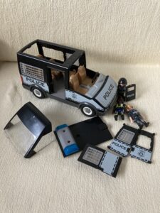 1036. Playmobil Police set (2)